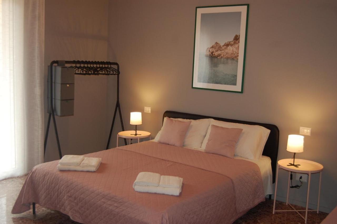 Dimora 81 Bed & Breakfast Syracuse Luaran gambar